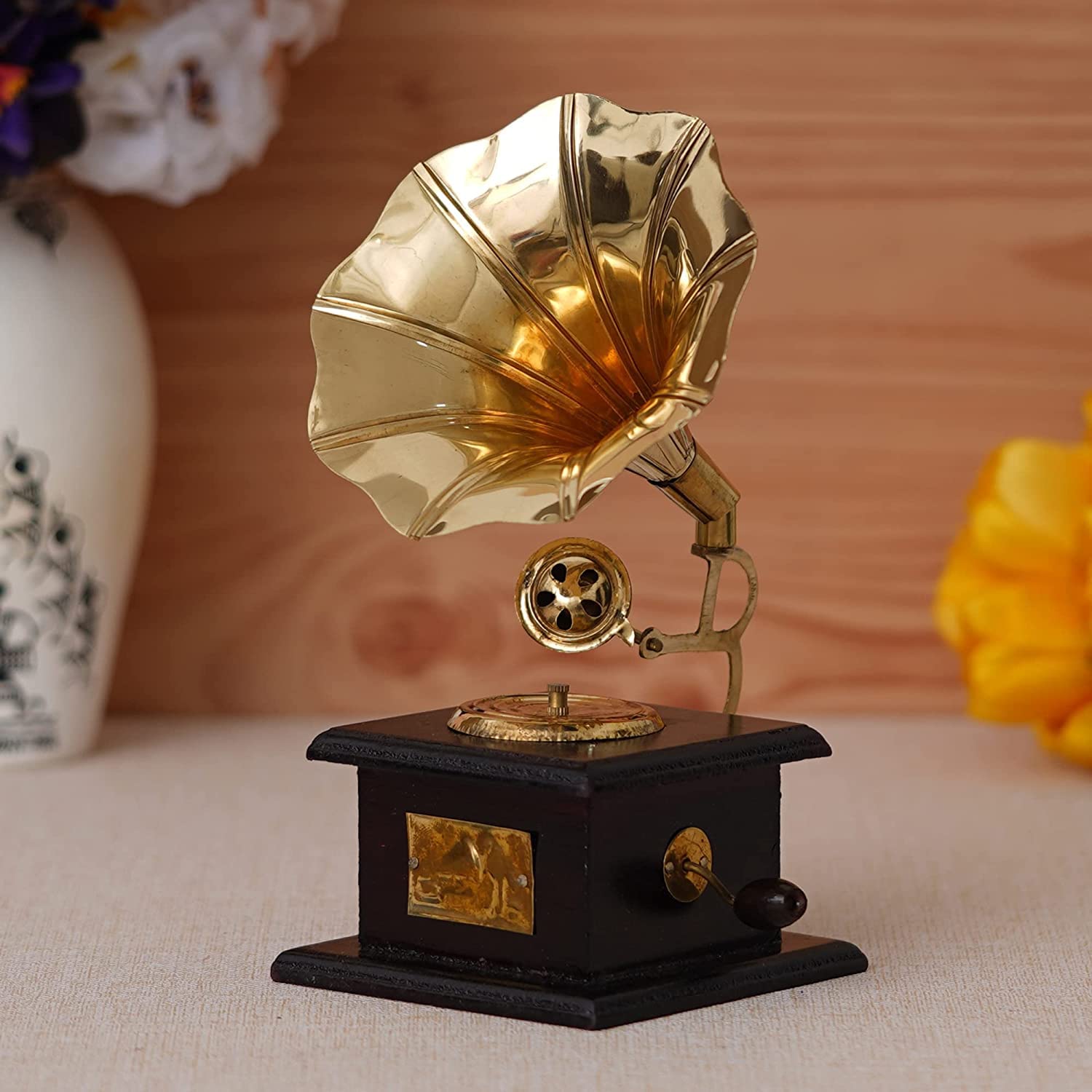 JaipurCrafts Premium Sparkle Square Gramophone Showpiece – 23 cm (Brass, Brown, Gold) (Black, Gold) (Black, Gold)